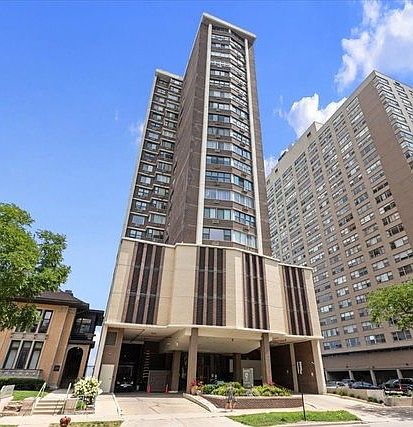 1st image of 6325 N Sheridan Rd APT 1503