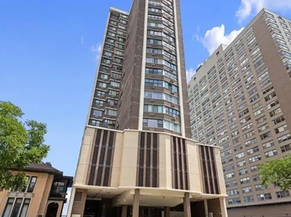 6325 N Sheridan Rd, Chicago, IL