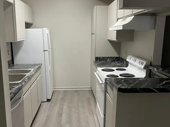 1921 Gornto Rd APT 3, Valdosta, GA 31602
