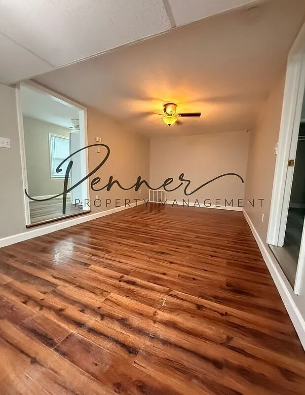 1 bed, 1.0 bath, 820 sqft, $850 — Photo 2
