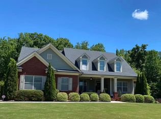 6782 Whitlow Creek Dr, Bishop, GA 30621