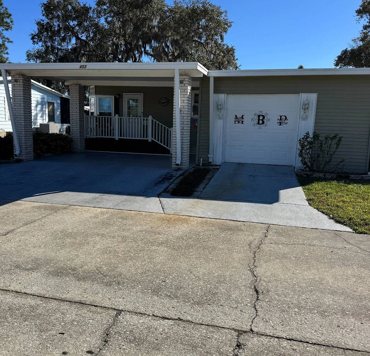 2 bed, 2.0 bath, 1300 sqft, $1,800 — Photo 1