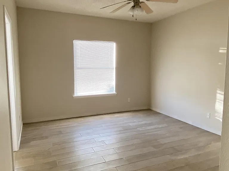 600 Missy Ct — Photo 12