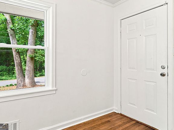 3rd image of 1445 Varner Rd