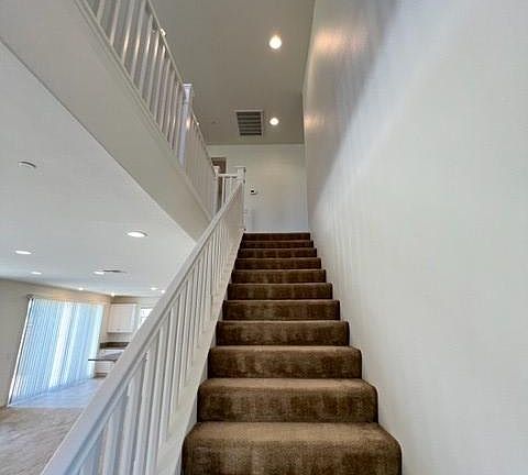 5th image of 3009 E Via Corvina