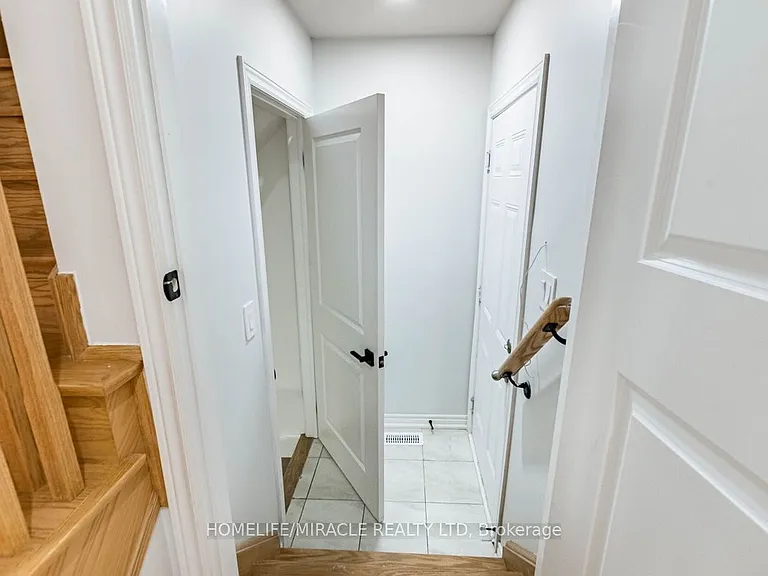 7 Bushwood Trl — Photo 2