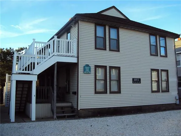 5608 Ocean Blvd #1, Brant Beach, NJ 08008