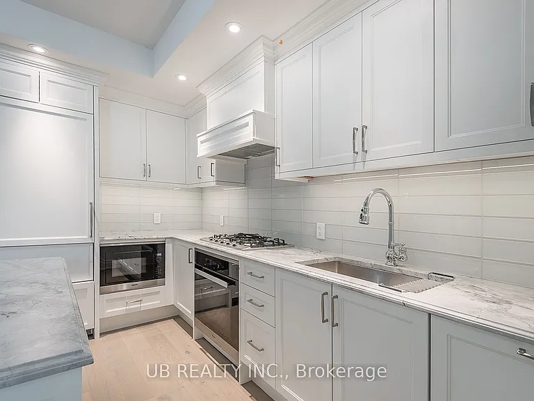 1451 Wellington St W #311 — Photo 23