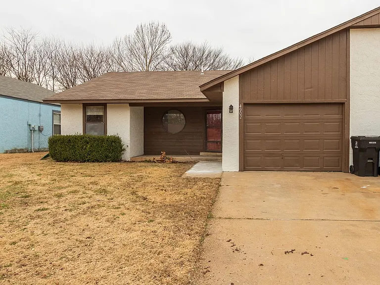 4902 S Gum Ave — Photo 46