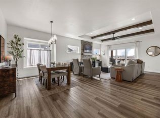1277 Berkshire Ln, North Liberty, IA 52317