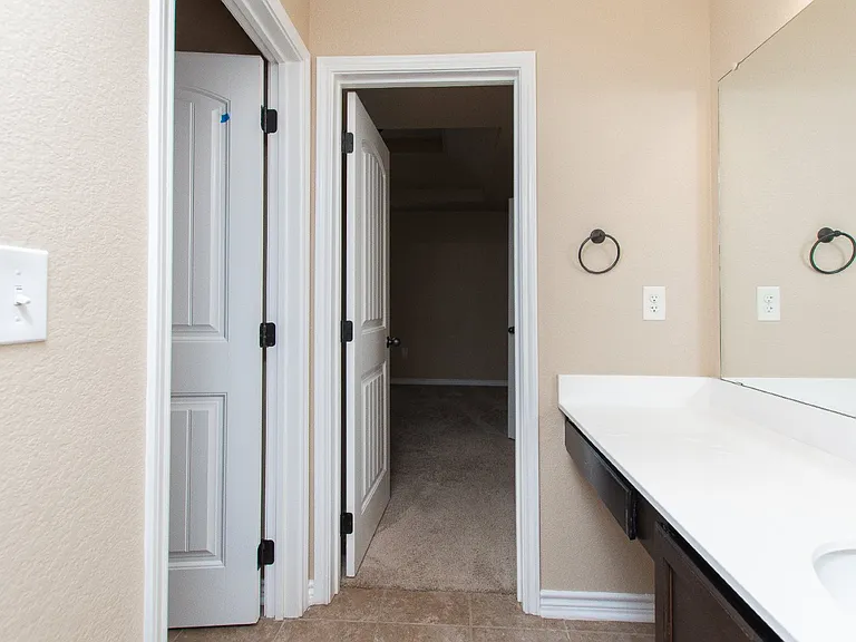 103 W Libra Dr — Photo 26