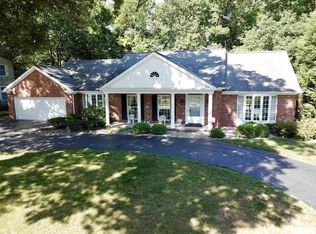 6300 N Jamestown Rd, Peoria, IL 61615