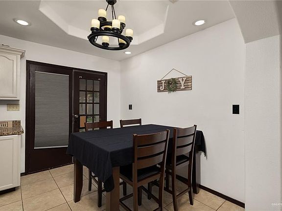 5th image of 1416 Tamarack Ave