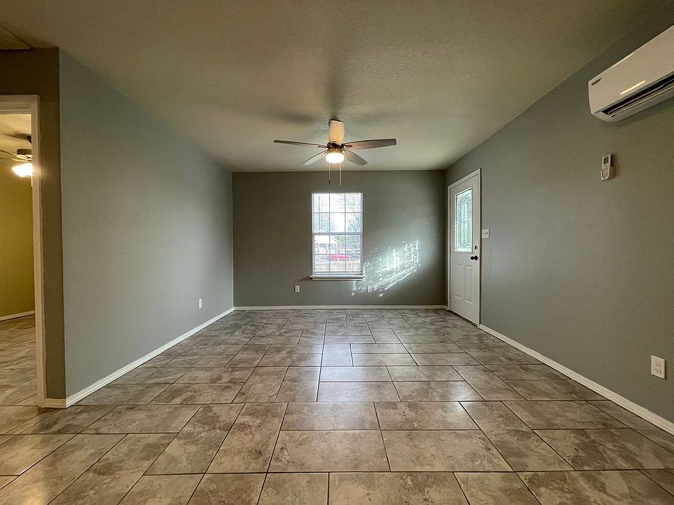 North 13th St Duplexes Apartment Rentals Fort Smith, AR Zillow