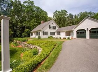 70 Claypit Hill Rd, Wayland, MA 01778