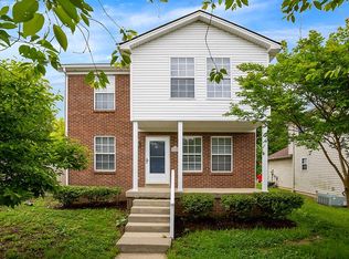432 Elm Tree Ln, Lexington, KY 40508