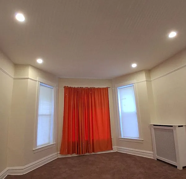 1009 W Garfield Blvd #1 — Photo 4