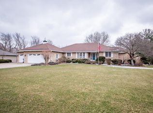 2647 Canterbury Rd, Muscatine, IA 52761
