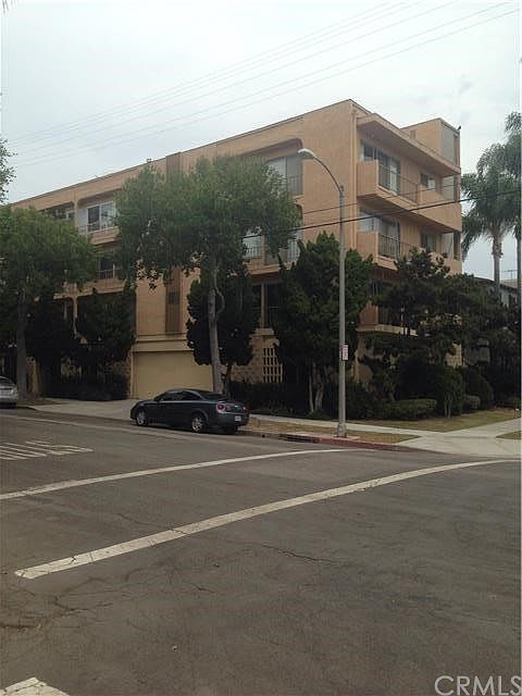 1st image of 100 Loma Ave Unit 303