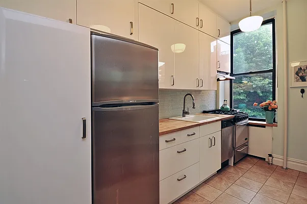 Sold by Corcoran | media 10