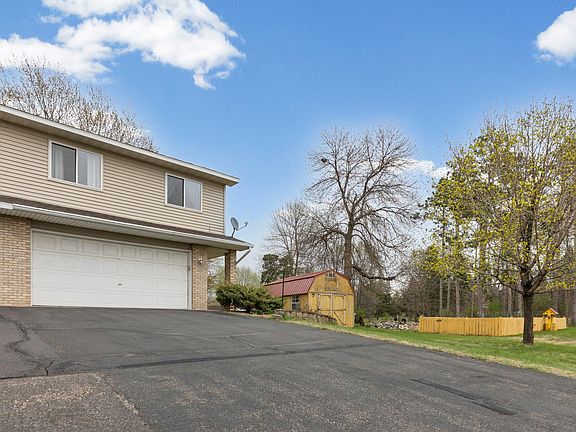 4th image of 314 Railroad Dr NW