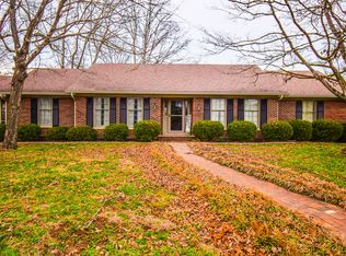 1039 Greenbriar Rd, Lawrenceburg, KY 40342