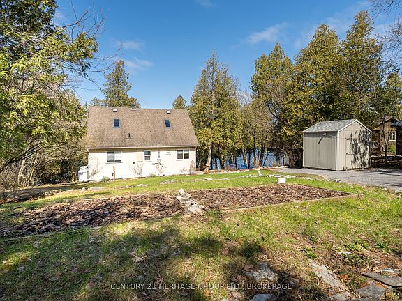 3rd image of 5064 Cedar Ridges Rd
