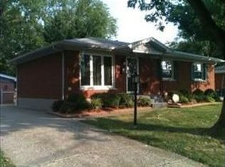 6203 Derrick Dr, Louisville, KY