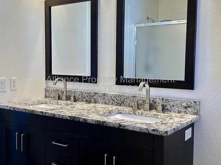965 Piros Dr — Photo 28