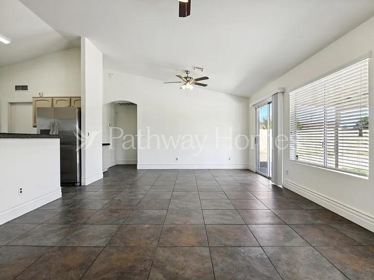 7704 W San Juan Ave — Photo 3
