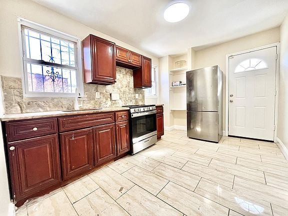 5th image of 157-10 110th Ave #1