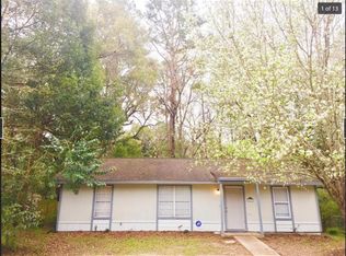 1919 Tomahawk Trl, Tallahassee, FL 32304