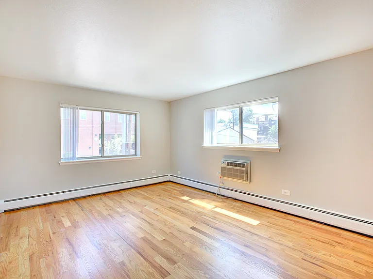 1536 Williams St — Photo 20