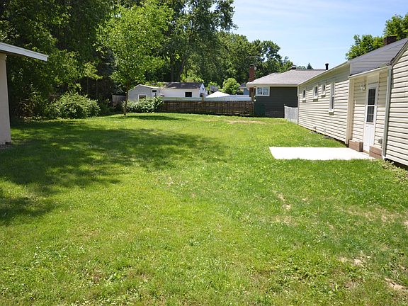 5th image of 99 Kreiner Ave