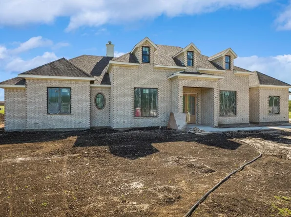 405 Peggy Ln, Gunter, TX 75058