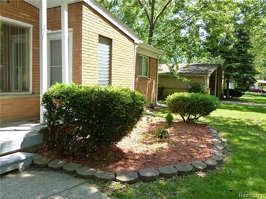 2nd image of 15310 Joan Ave
