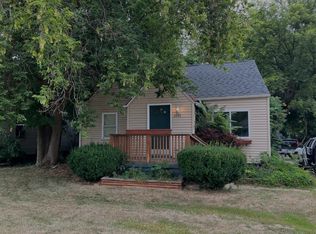 2955 Richfield Rd, Flint, MI 48506