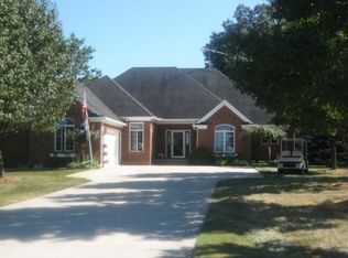 8621 Arnold Rd, Ira, MI 48023