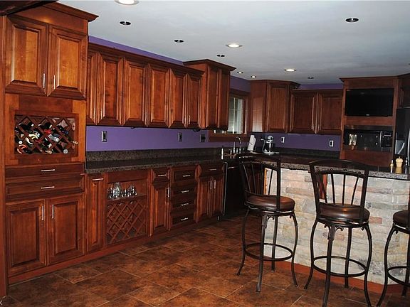 4th image of 15470 Kidd Dr