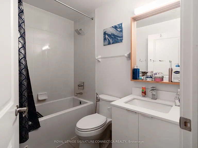 543 Richmond St W #445 — Photo 15