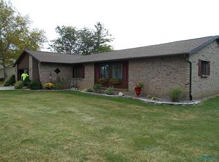 570 Rohm Dr, Napoleon, OH 43545