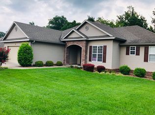 52 Highland Pkwy, Bella Vista, AR 72715