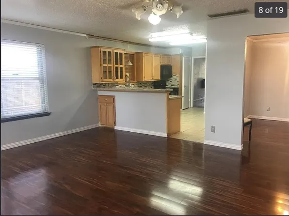 210 Nettletree St, Arlington, TX 76018