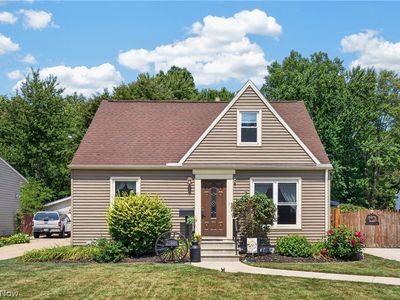 23888 Lucille Dr, North Olmsted, OH, 44070