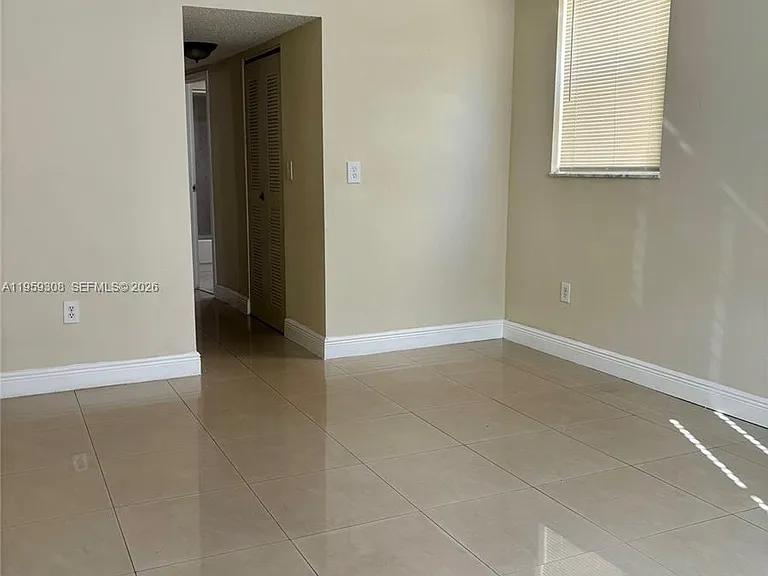 1800 SW 81st Ave #1112 — Photo 12