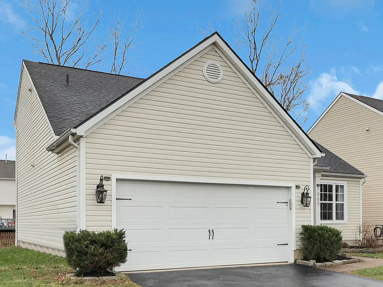 7859 Chapel Stone Rd — Photo 30
