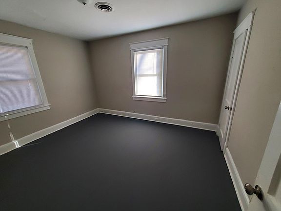 5th image of 2513 Coles St