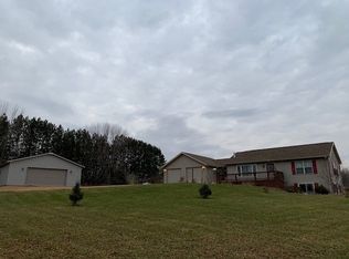 2250 Strand Ln, Mosinee, WI 54455
