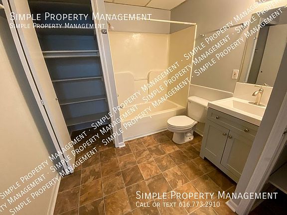 4th image of 2949 Vermont Ave SW