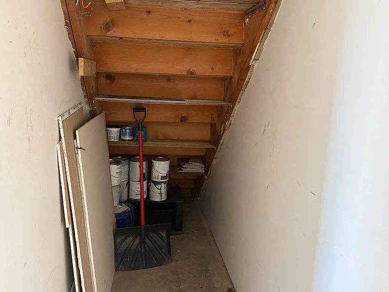575 Monticello Ave #A — Photo 33